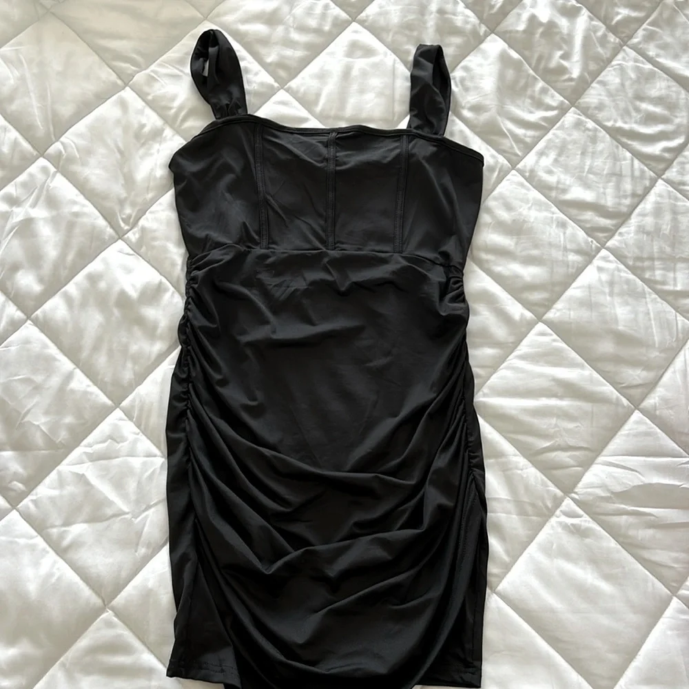 Black Ruched Mini Dress - Picture 3 of 4